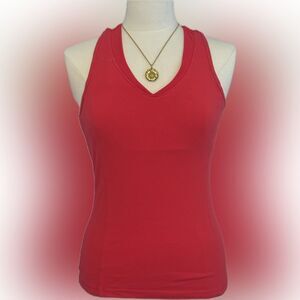 Danskin Now bright pink fun workout top with built-in bra!